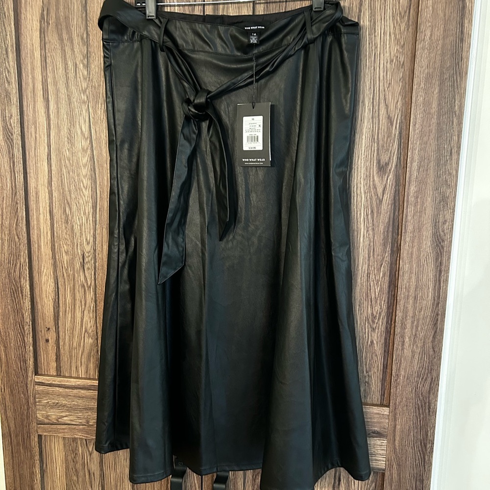 NWT - Holiday Glam long Faux Leather Skirt - Size 16